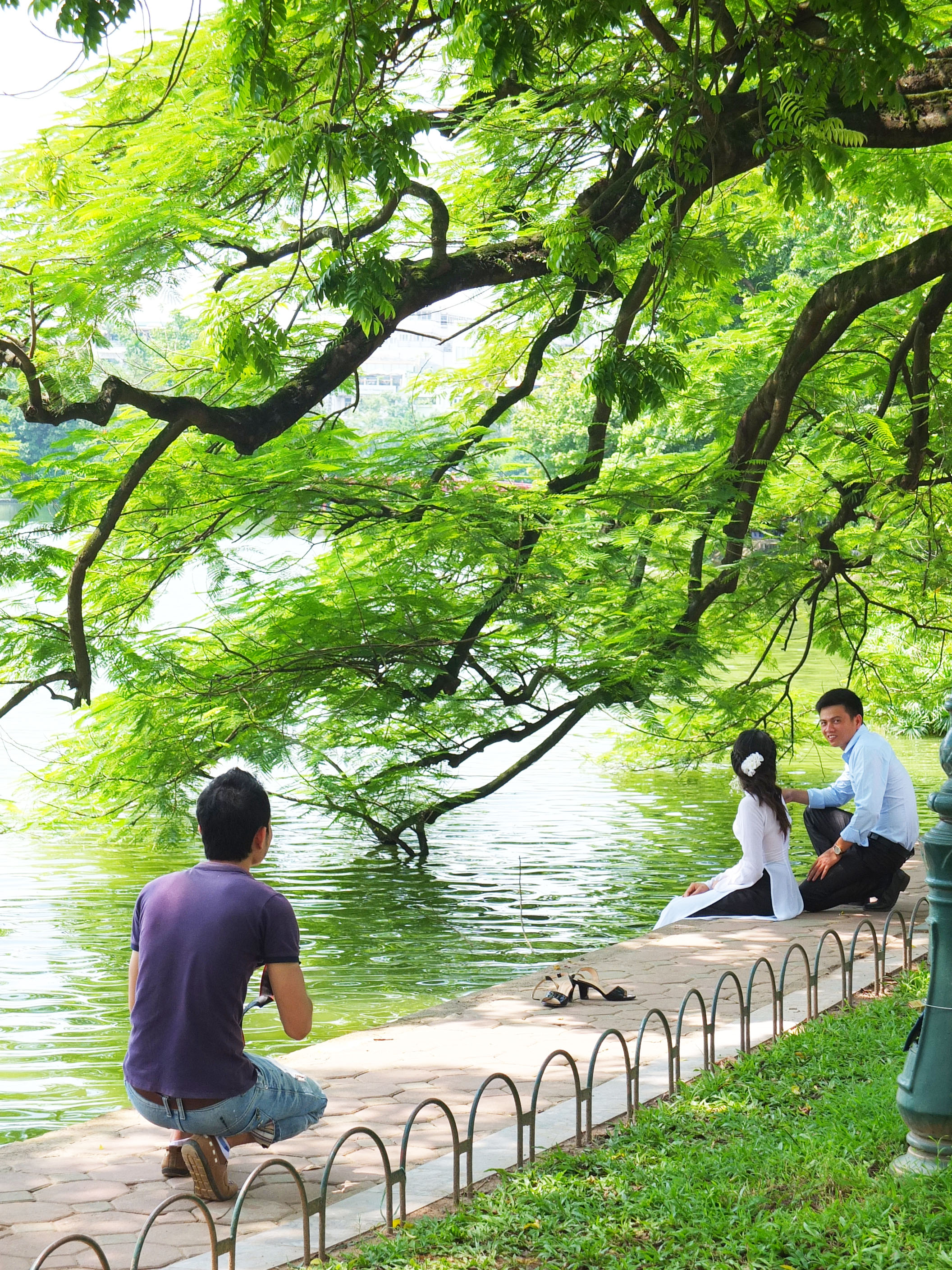 歩いてまわるホエンキアム湖〜ホアロー収容所